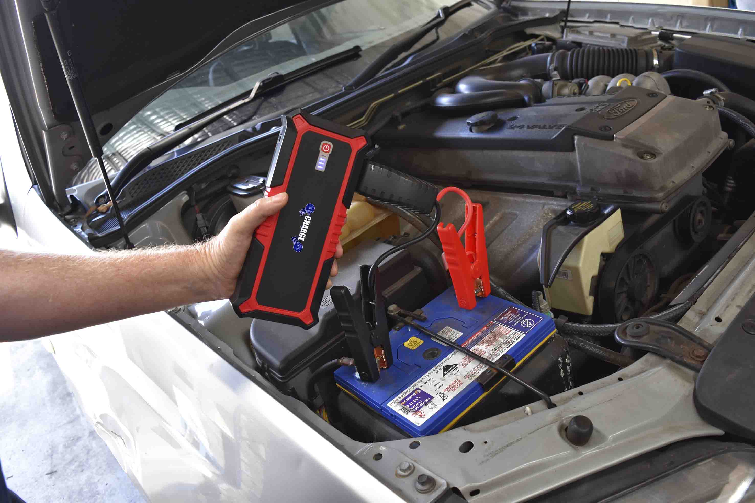 12V 17,000mah Multi-Function Jump Starter & Powerbank
