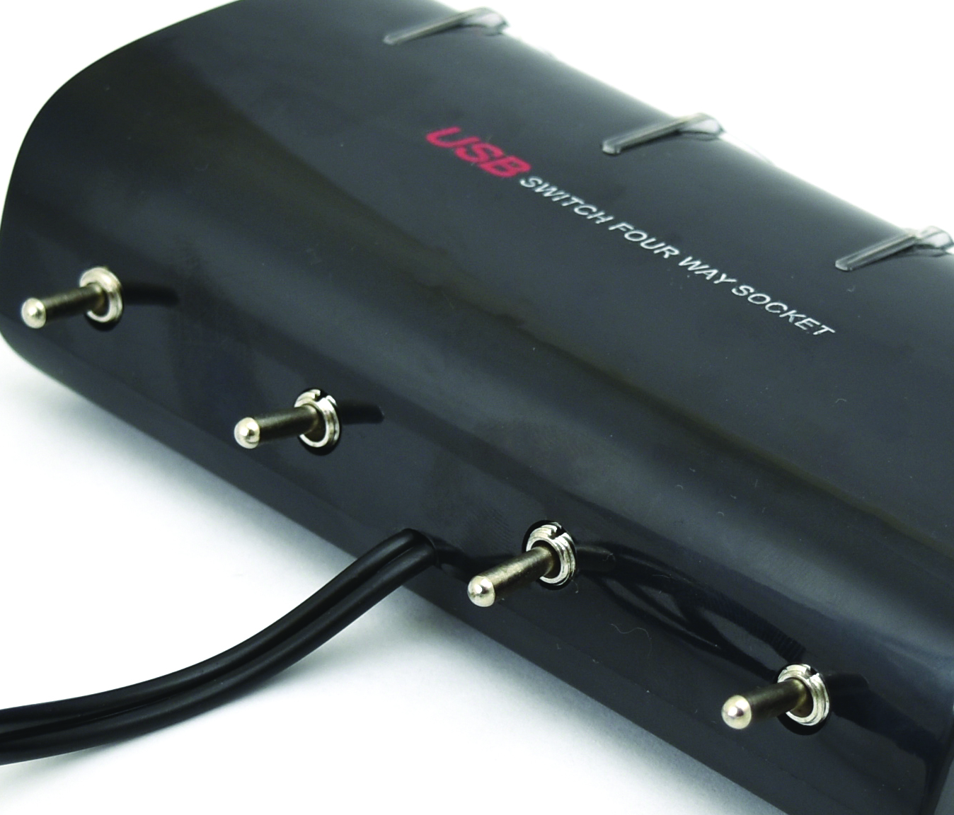 QUADRUPLE CIGARETTE LIGHTER SOCKET with ONE USB & ON/OFF SWITCHES