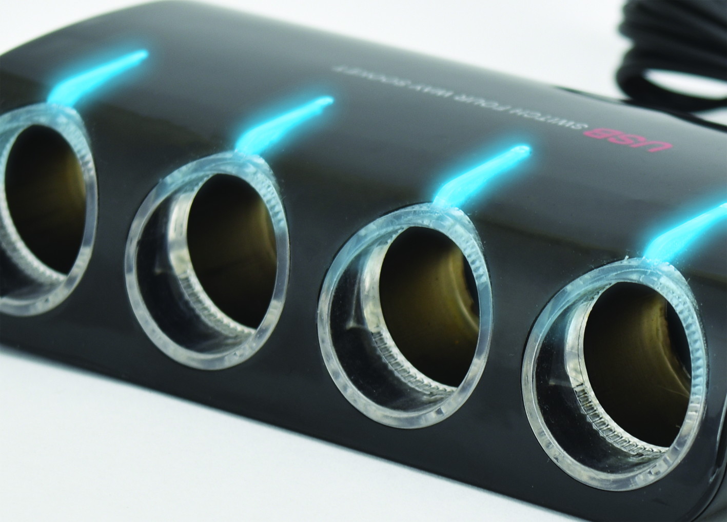 QUADRUPLE CIGARETTE LIGHTER SOCKET with ONE USB & ON/OFF SWITCHES