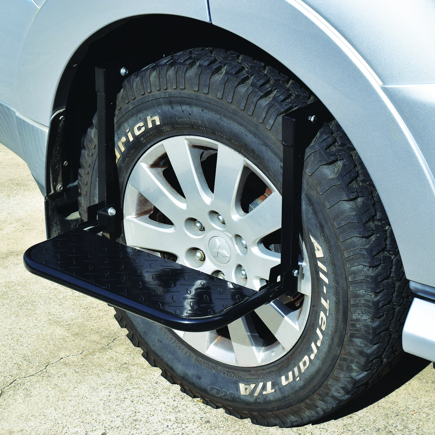 Adjustable Wheel Step