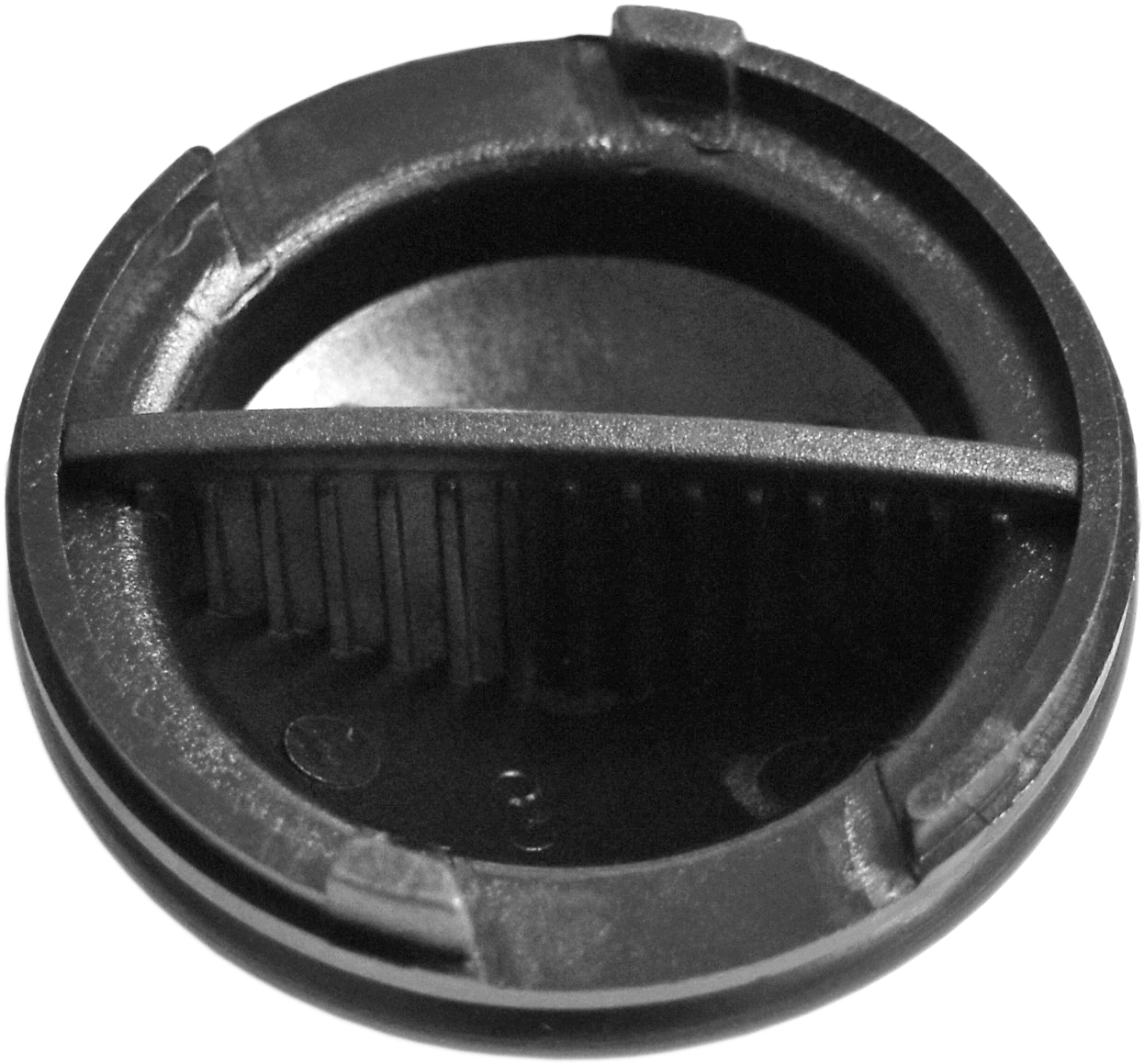 5pc PLASTIC DRAIN PLUG FOR FORD & PSA