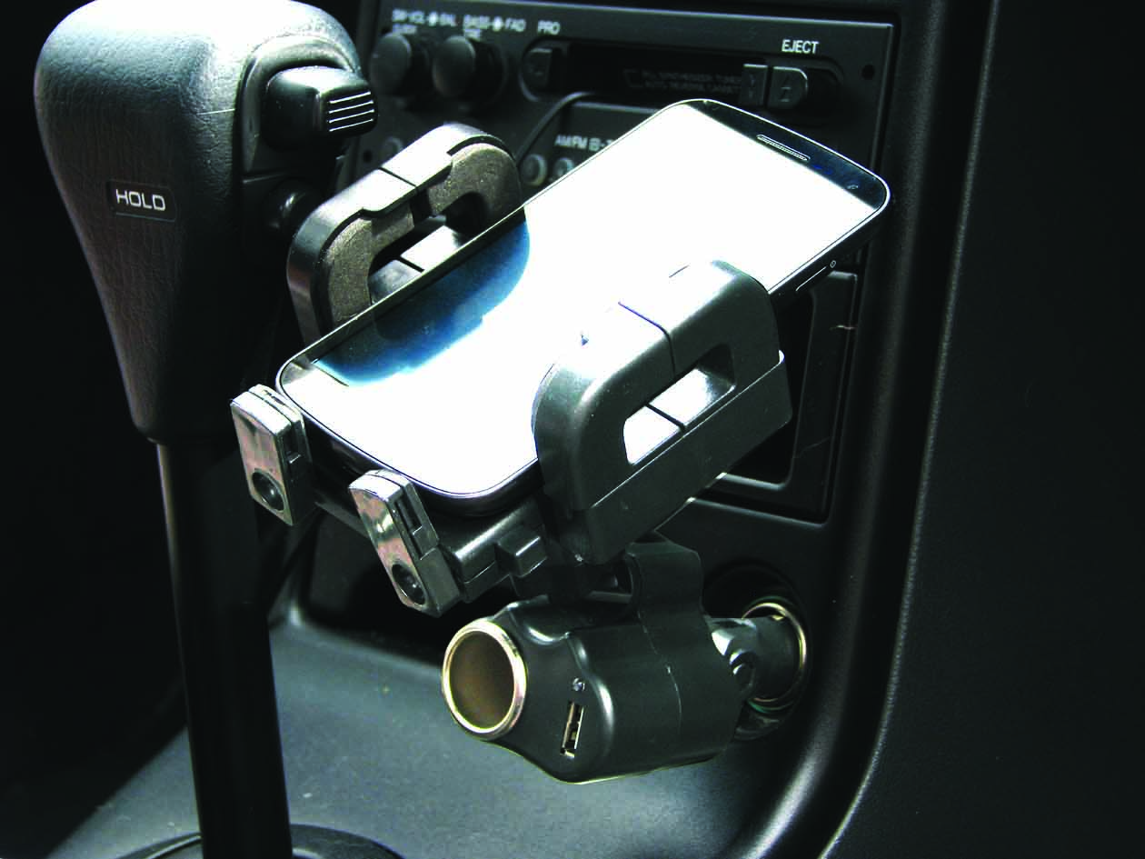 LIGHTER ADAPTOR & USB PHONE & NAVIGATOR HOLDER