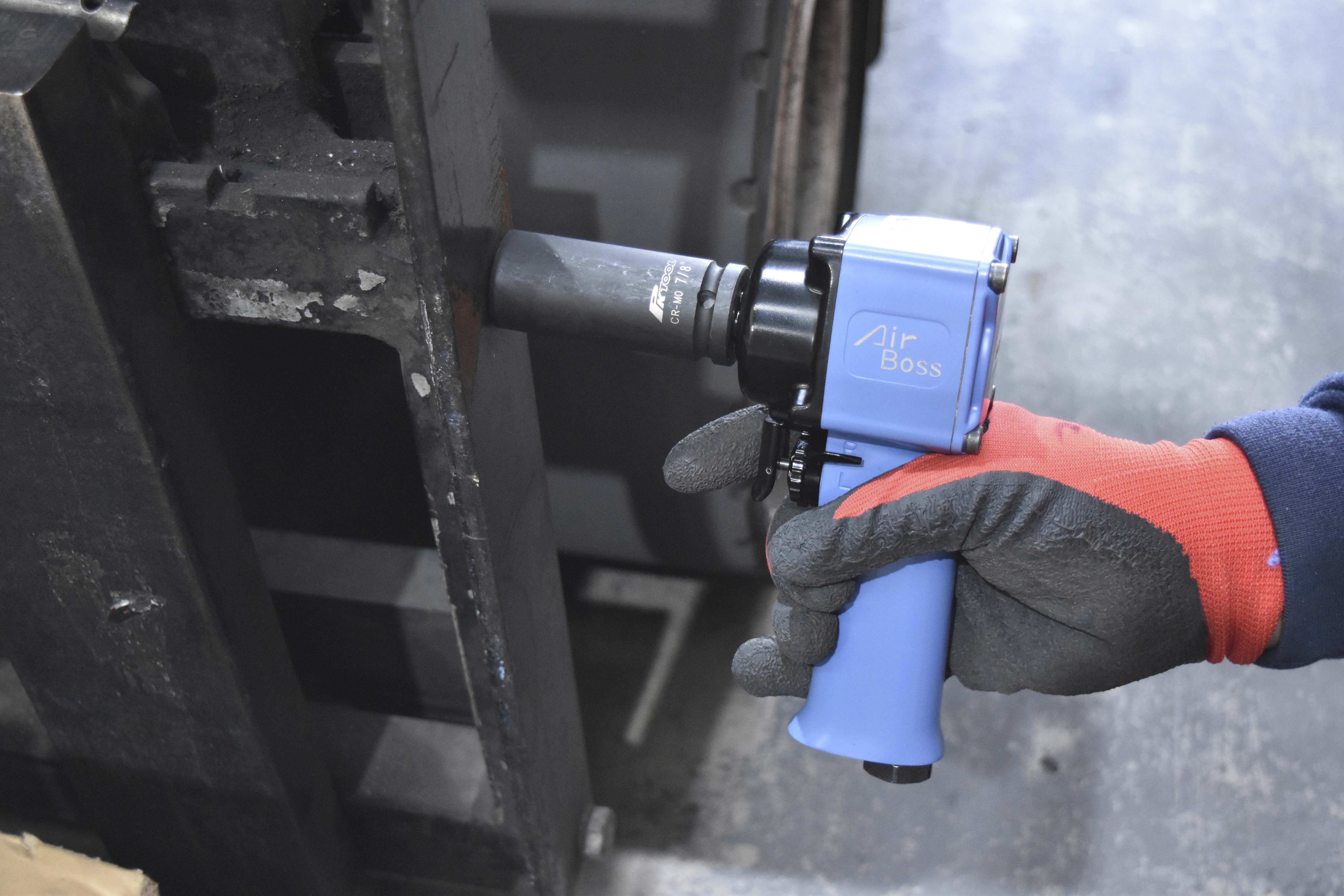 1/2” DR SUPER MINI AIR IMPACT WRENCH
