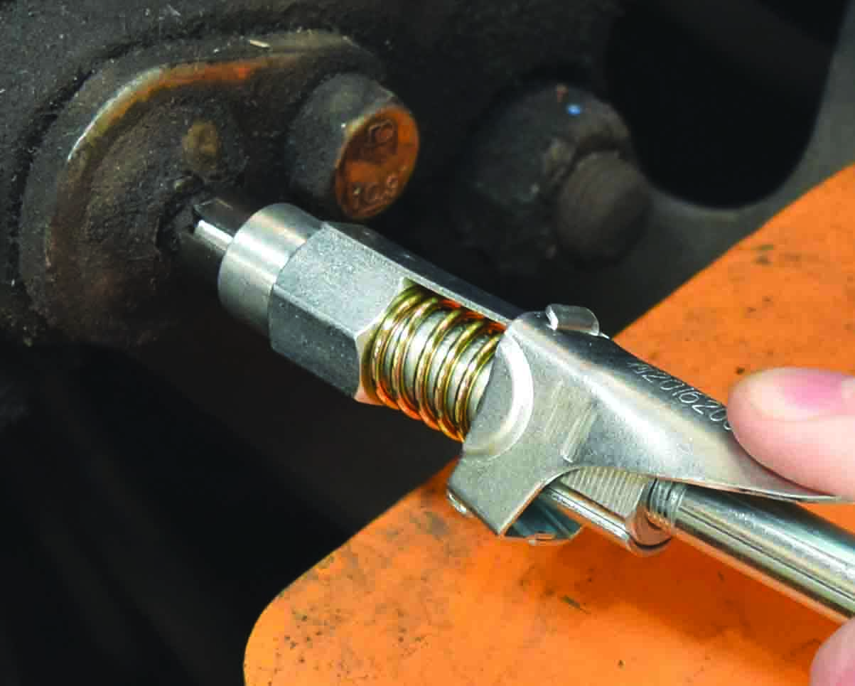 QUICK RELEASE LOCK-ON COUPLER/NOZZLE