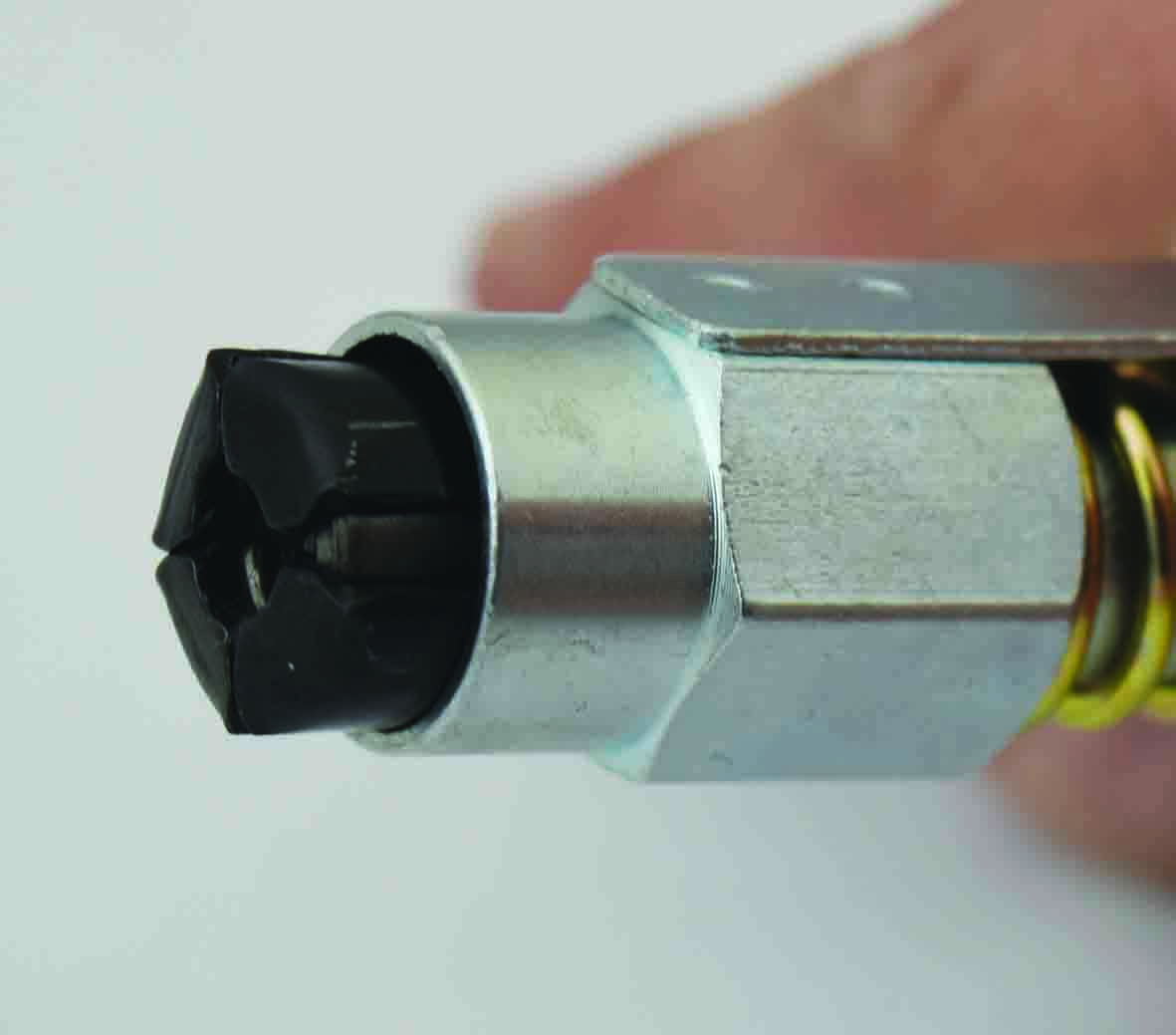 QUICK RELEASE LOCK-ON COUPLER/NOZZLE