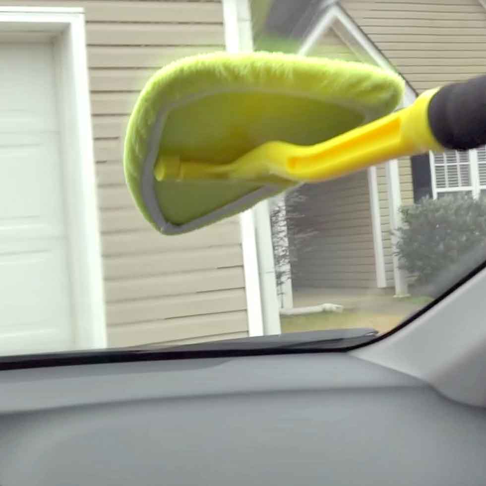 Easy Glass Cleaner