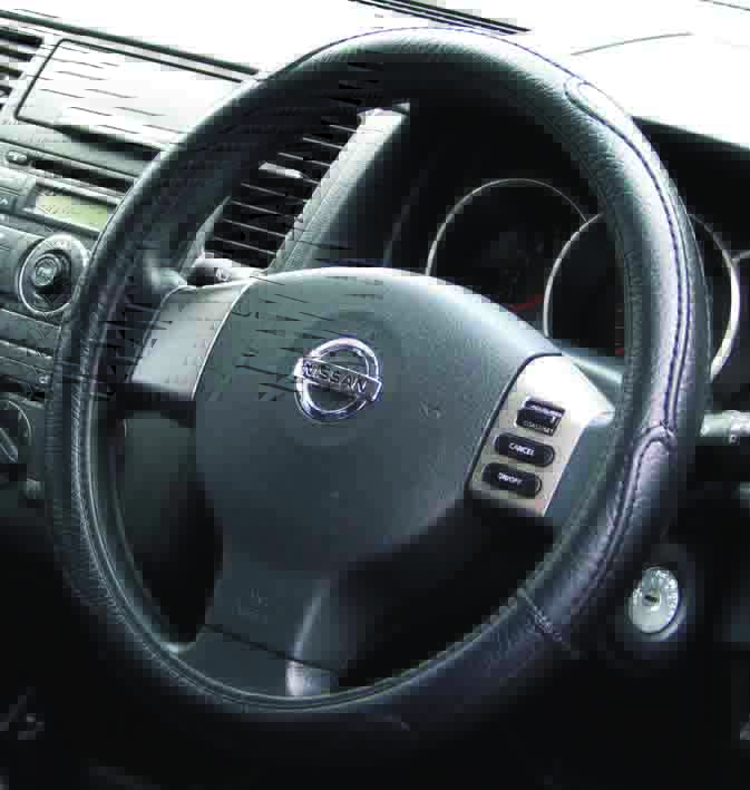 40cm Black, Rough Leather Look Steering Wheel Cover