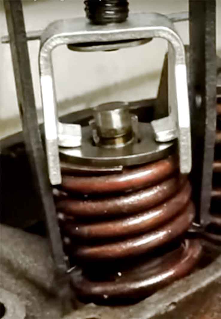 Universal Overhead Valve Spring Compressor