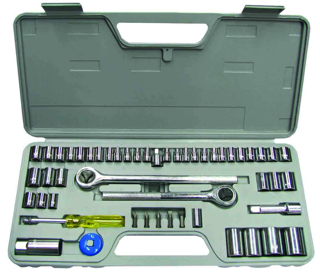 52pc 1/2”, 3/8” & 1/4” METRIC & SAE SOCKET SET