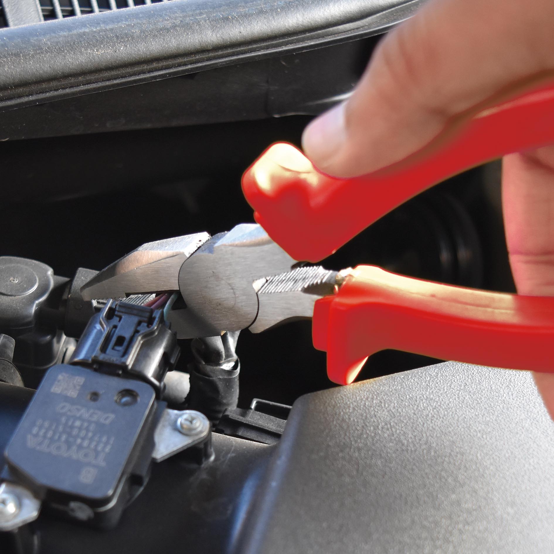200mm (8”) COMBINATION PLIERS
