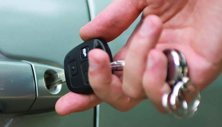 CENTRAL LOCKING –  KEY ACTIVATED 4 DOOR