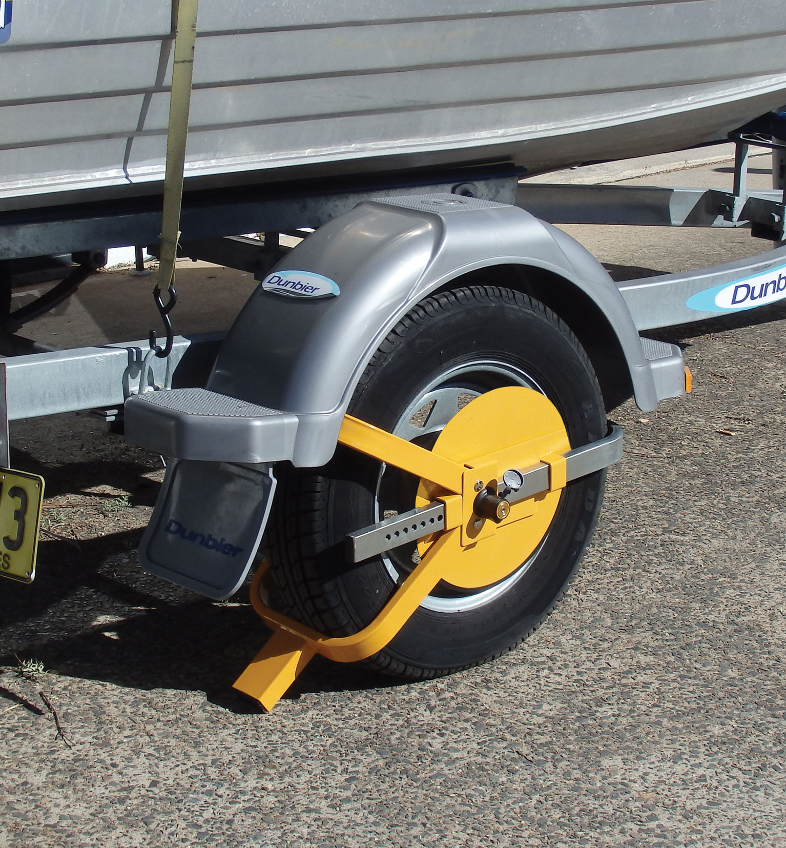 Security Clamp  with Round, Wheel Nut Security Disc