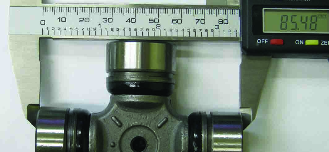 UNIVERSAL JOINT RUJ-3006