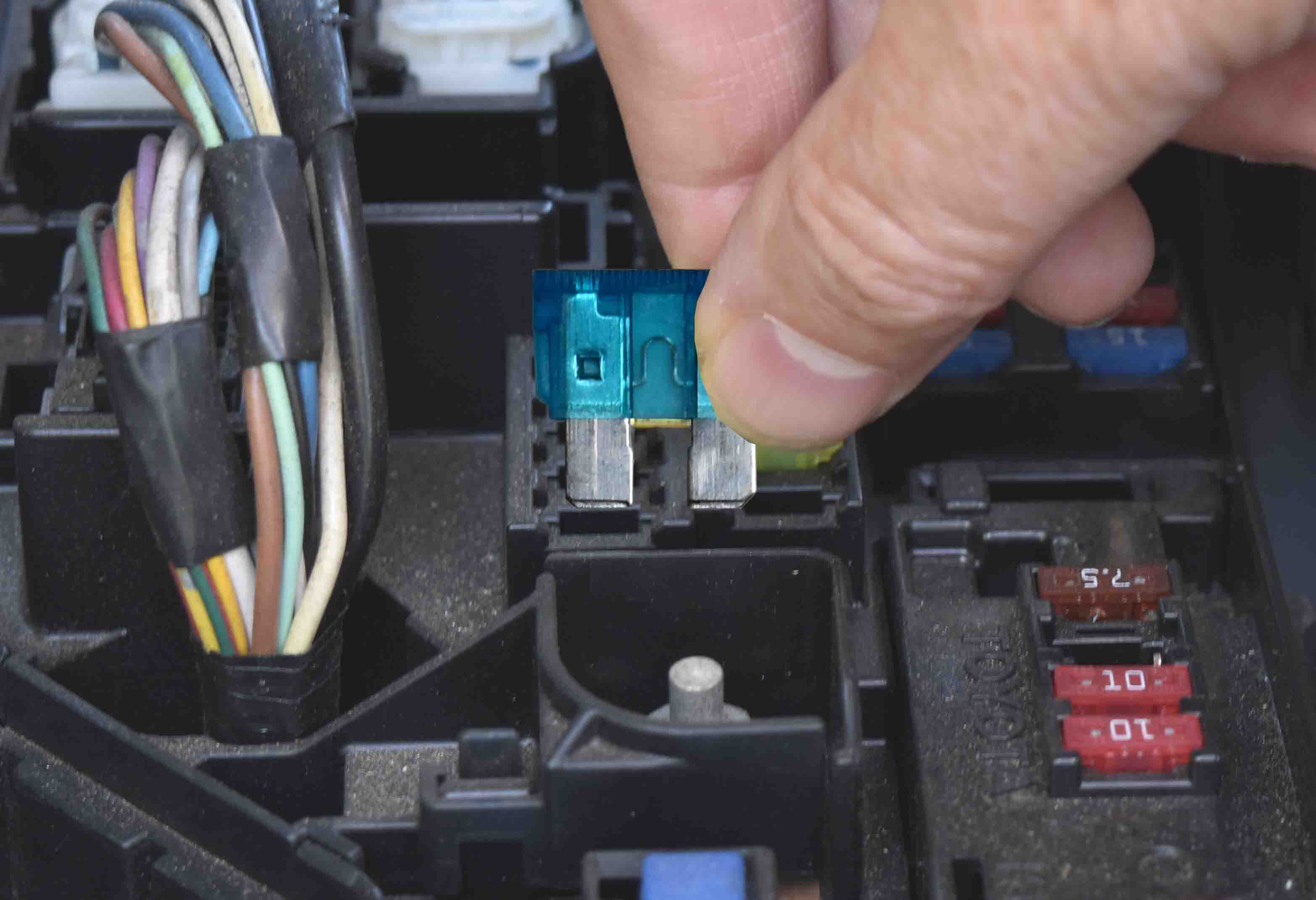 1pc Blue Blade Fuse 15amp