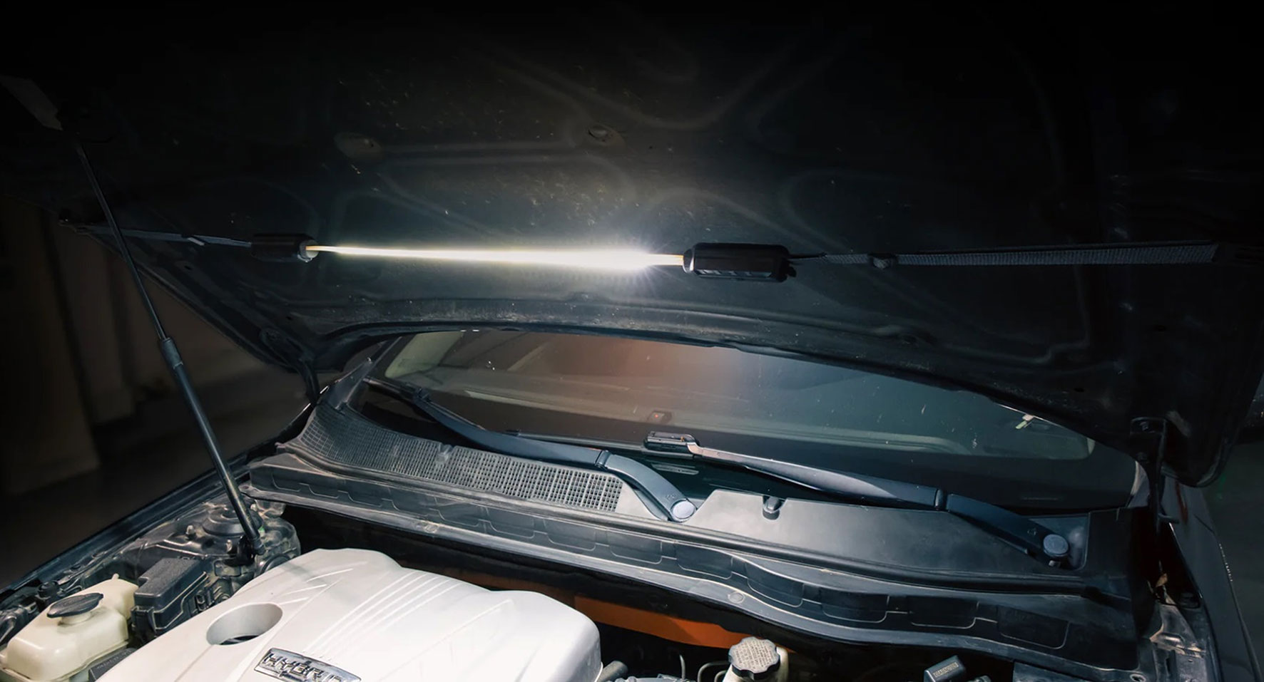 Flexible, Rechargeable COB LED Under Bonnet Worklight